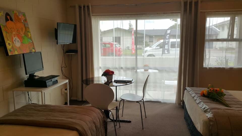 Six On Union Motel Rotorua Buitenkant foto